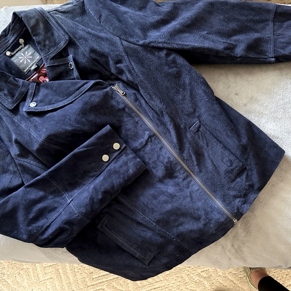 Isaac Mizrahi Jackets & Blazers - Isaac Mizrahi women’s large suede moto jacket navy blue